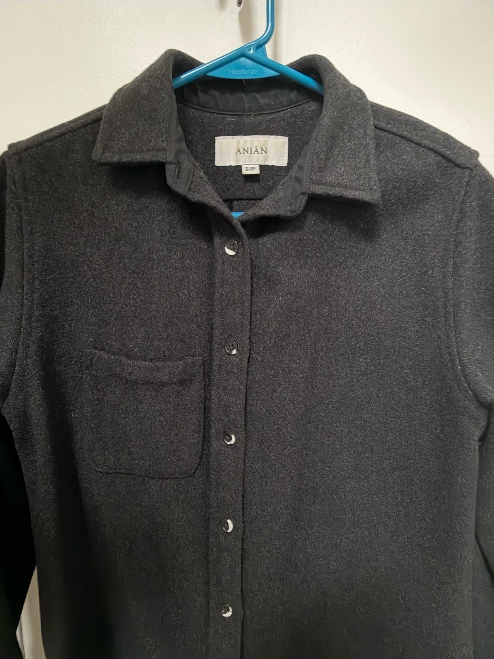 Anian Women’s Small Modern Melton Grey Wool Button-Up - Picture 4 of 4